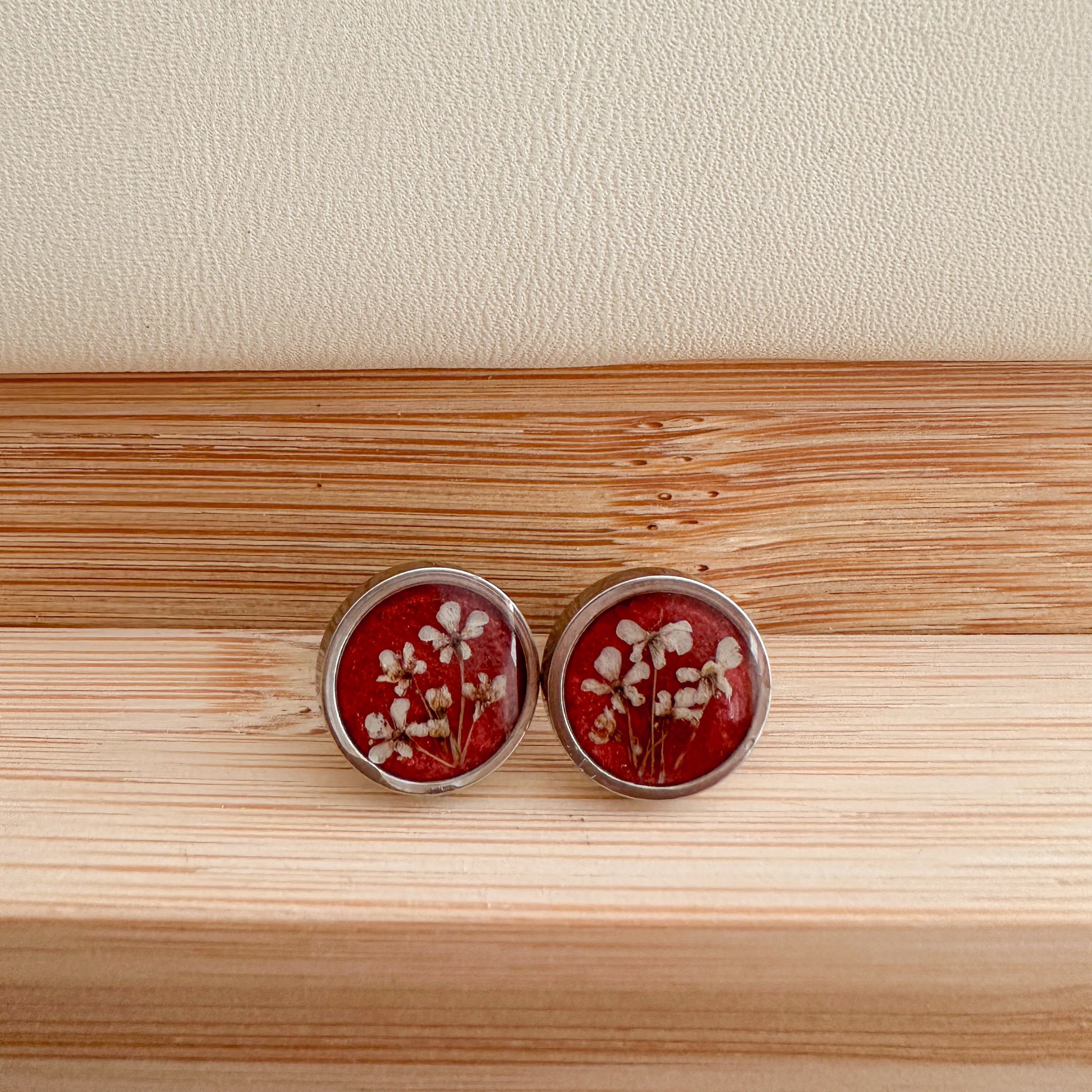 Brinco renda de rainha - vermelho