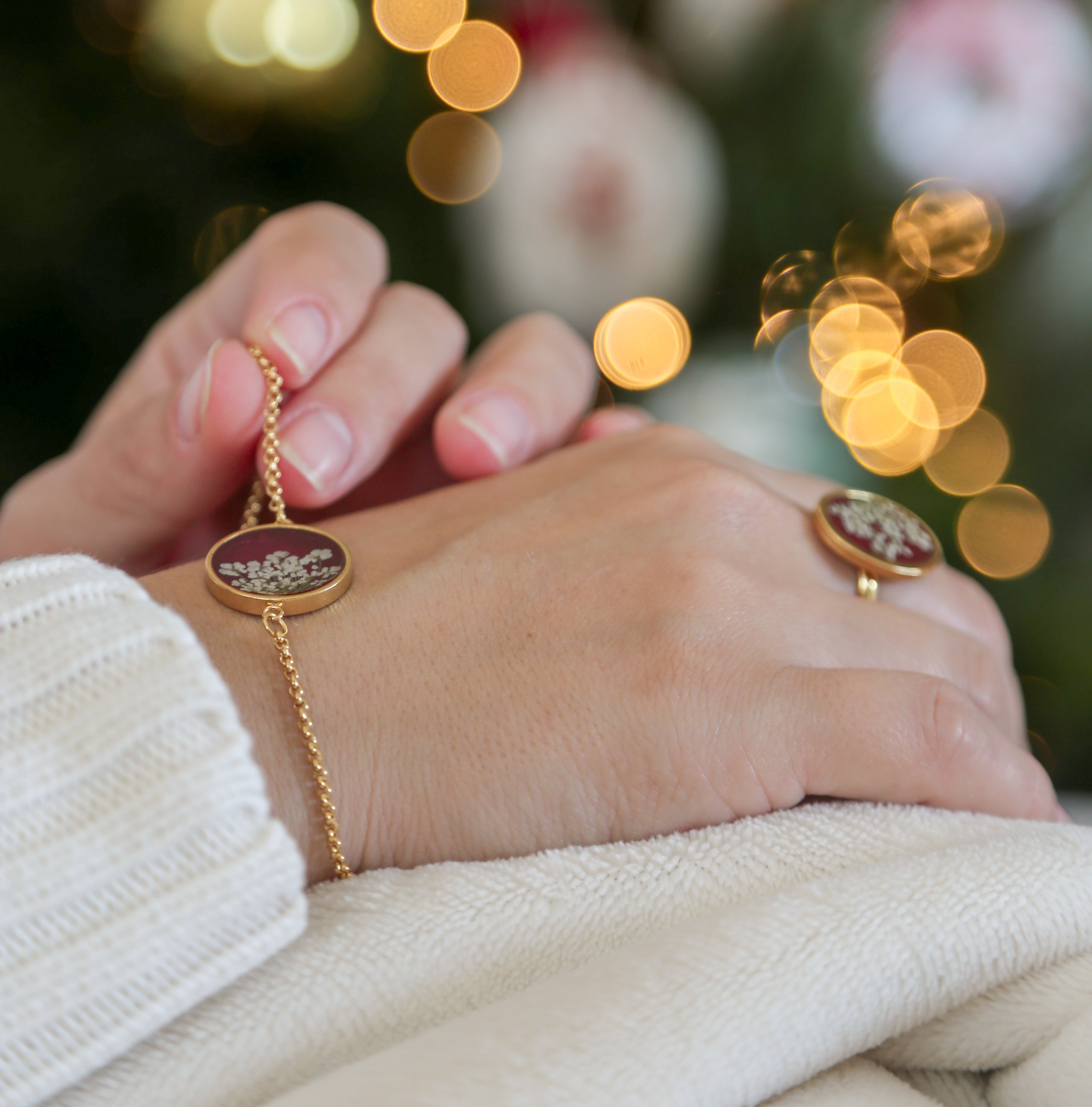 Pulseira renda da rainha - vinho